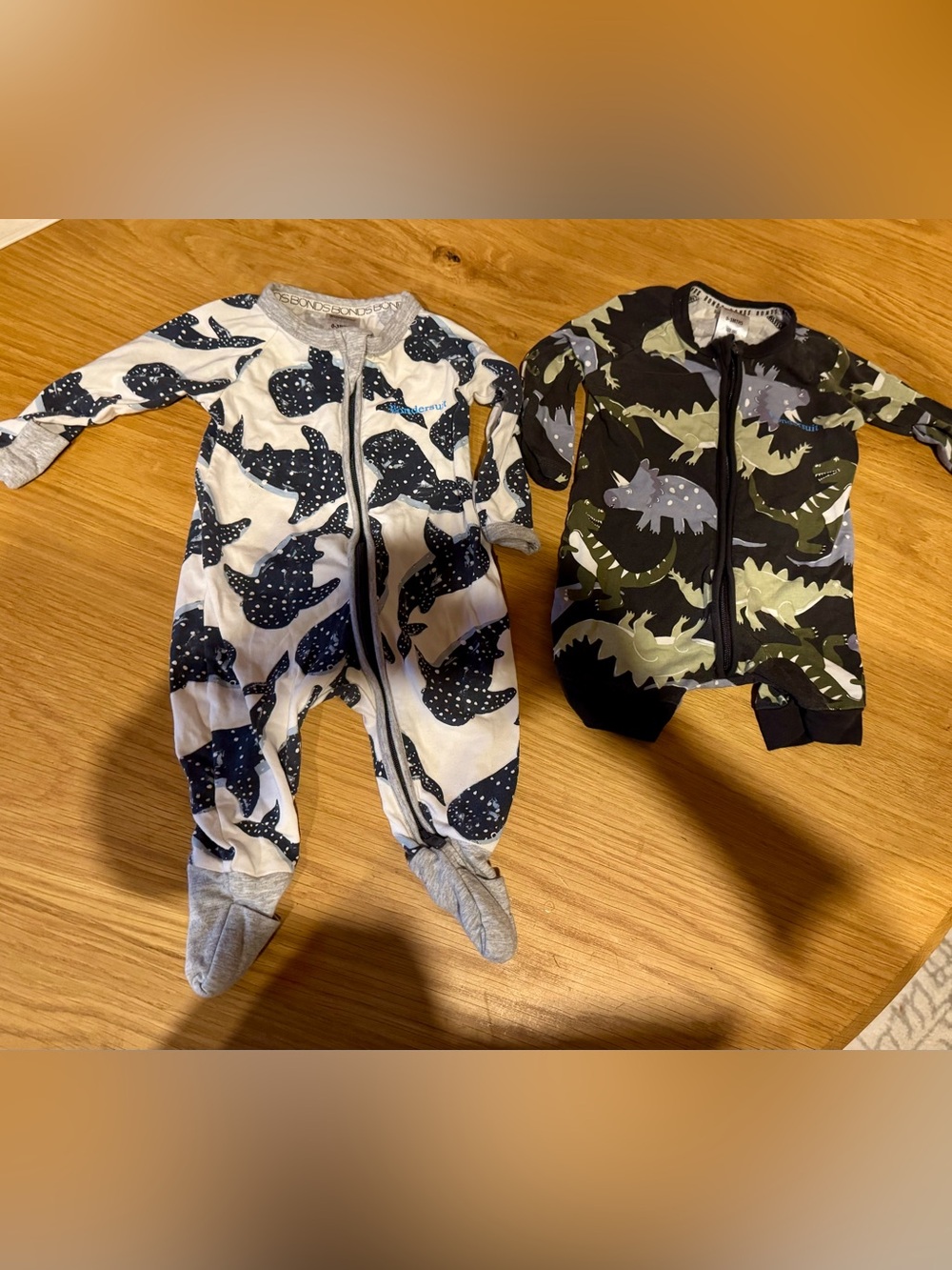 2 newborn Bonds Wondersuits